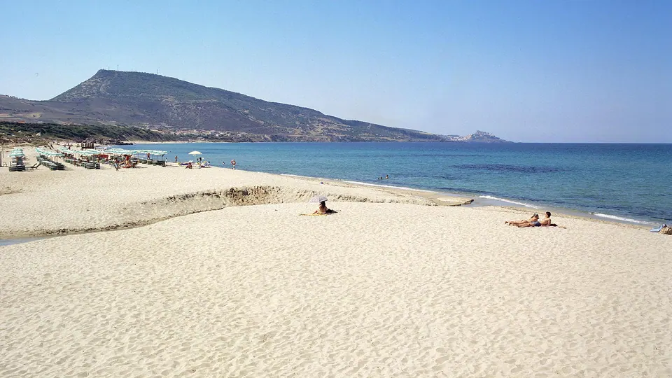 Marina di Badesi – Li Junchi